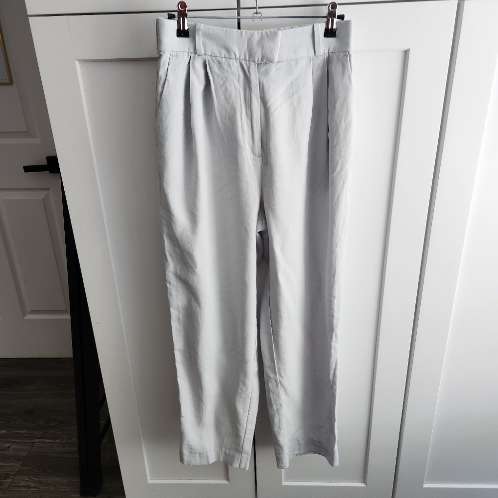 H&M Light Gray Pleated Women's Trousers